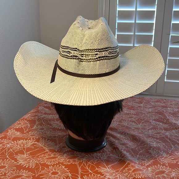 Bangora Twister hats by M& P. - Picture 3 of 12